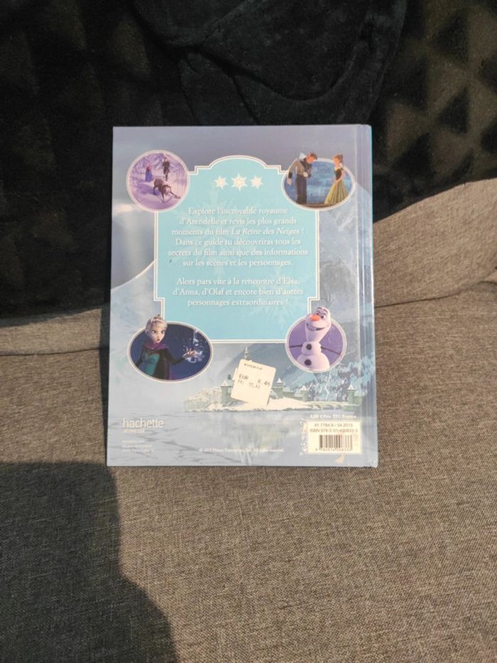 La reine des neiges le guide officiel - photo numéro 2