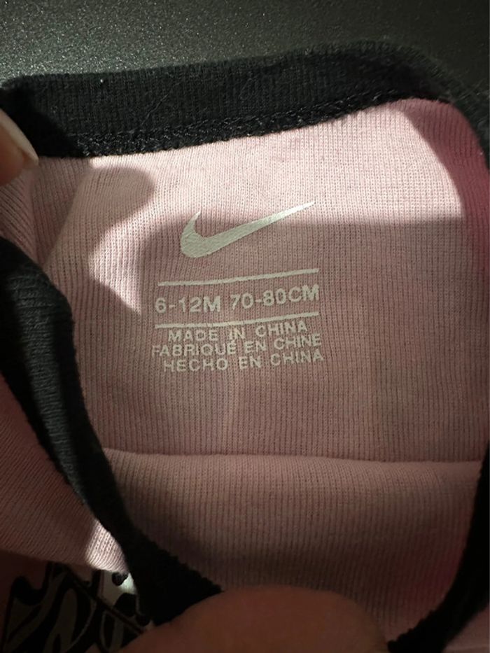 Ensemble Nike bodie, serre tête, chaussette chaude - photo numéro 9