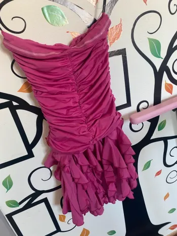 Robe moulante de soirée xs rose fushia très jolie robe