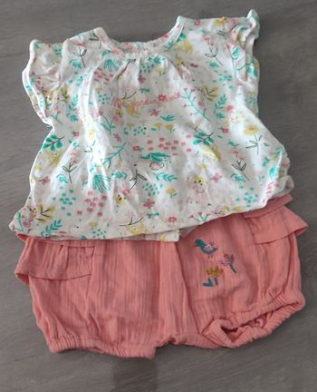 Ensemble fille 1 mois