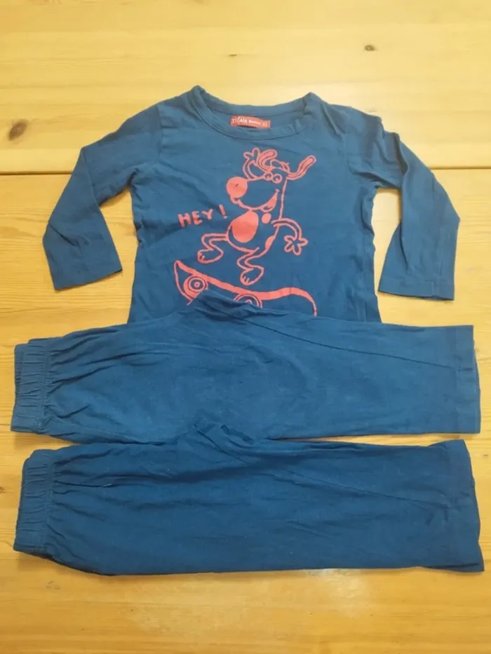 Pyjama bleu foncé