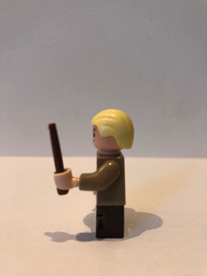 Figurine type lego Drago Malfoy. Harry Potter - photo numéro 2