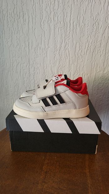 Baskets bébé Adidas Rapid Court