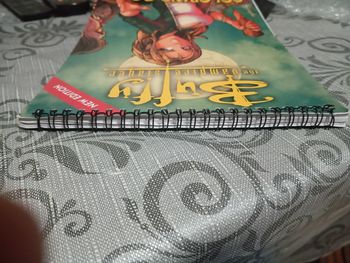 Buffy vintage livre coloriage très bon état voir neuf