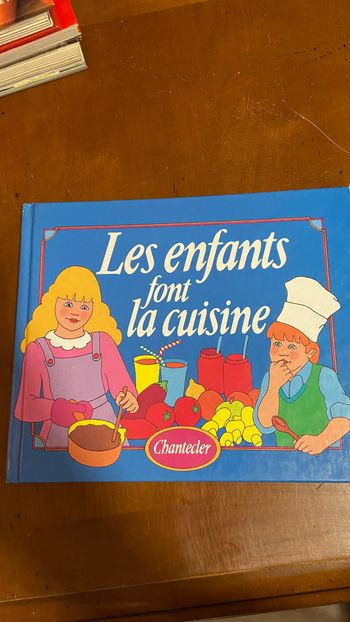 Les enfants font la cuisine