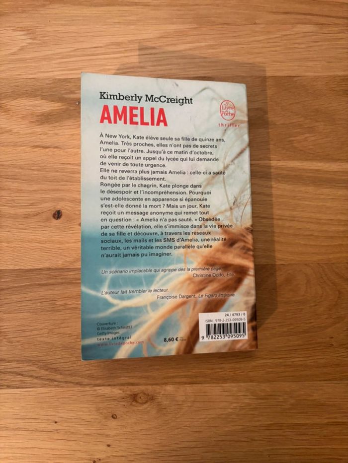 Livre Amélia - photo numéro 2