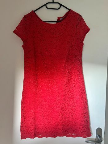 Robe rouge cache cache taille M