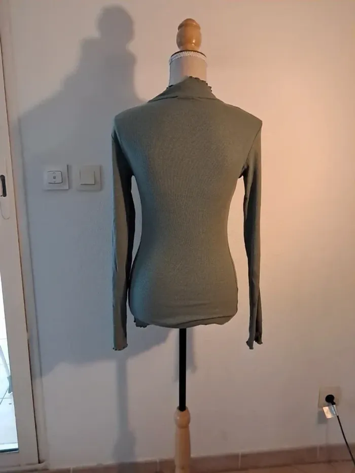 Haut S - photo numéro 3