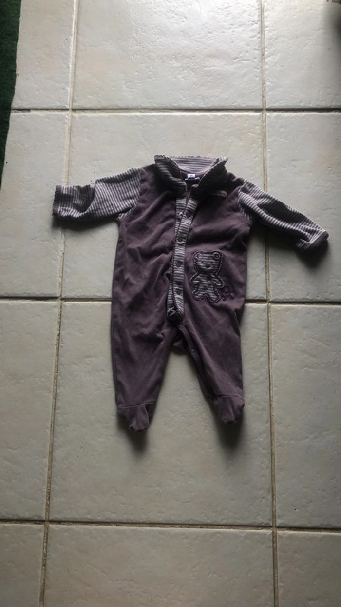 Combinaison/pyjama 55cm