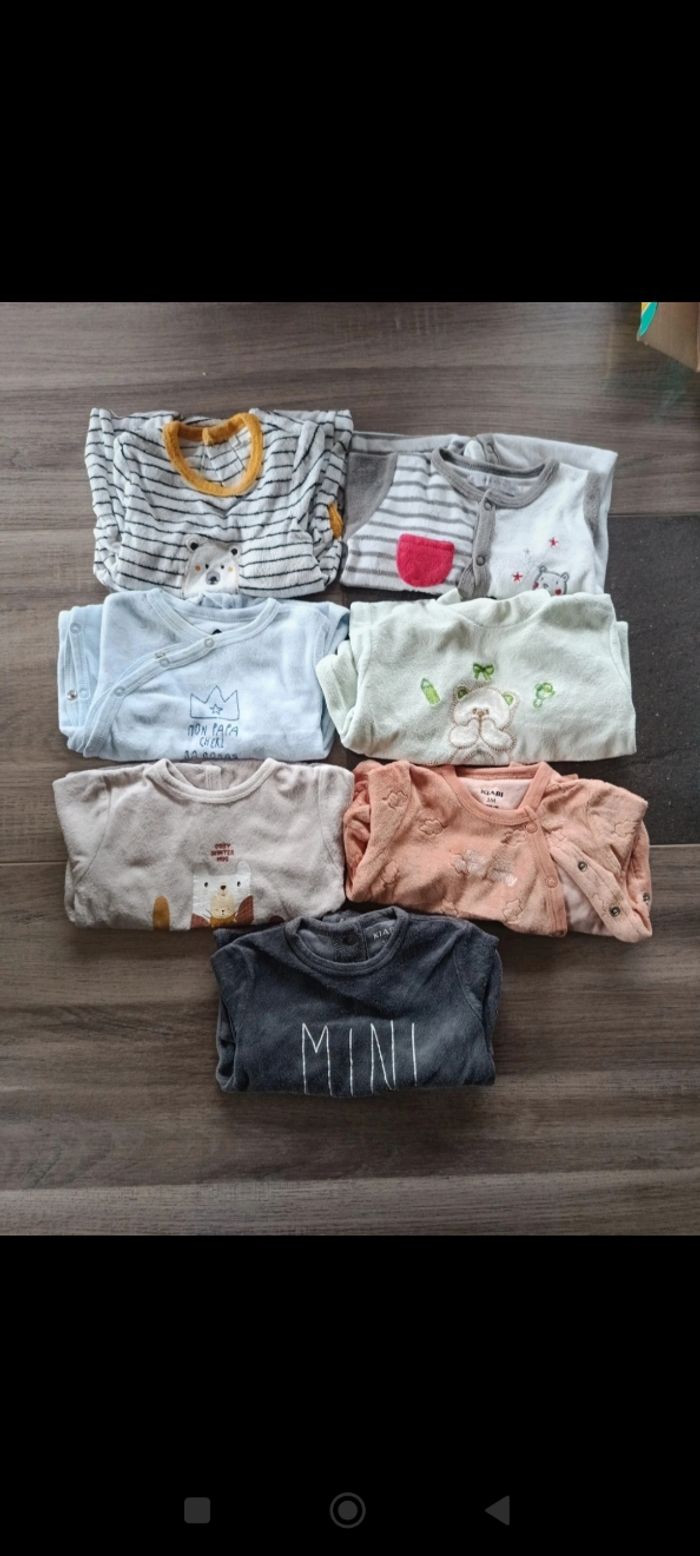 Lot de 7 pyjamas en velours 3 mois