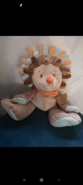 Hérisson nattou marron et bleu