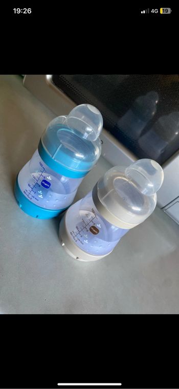 Lots de 2 petit biberons mam qui von jusqu’à 160 ML
