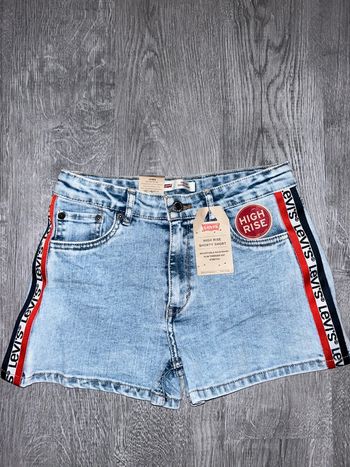 Short en jean Levi’s