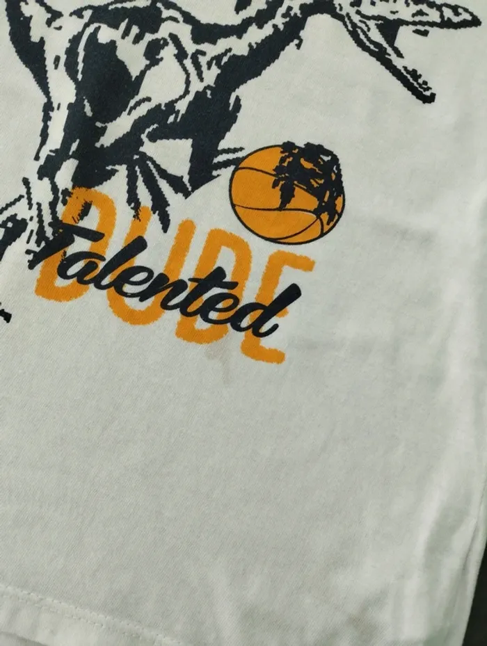 T-shirt manches longues dinosaure - photo numéro 2