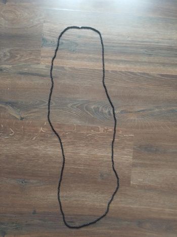 Grand collier fantaisie femme noir