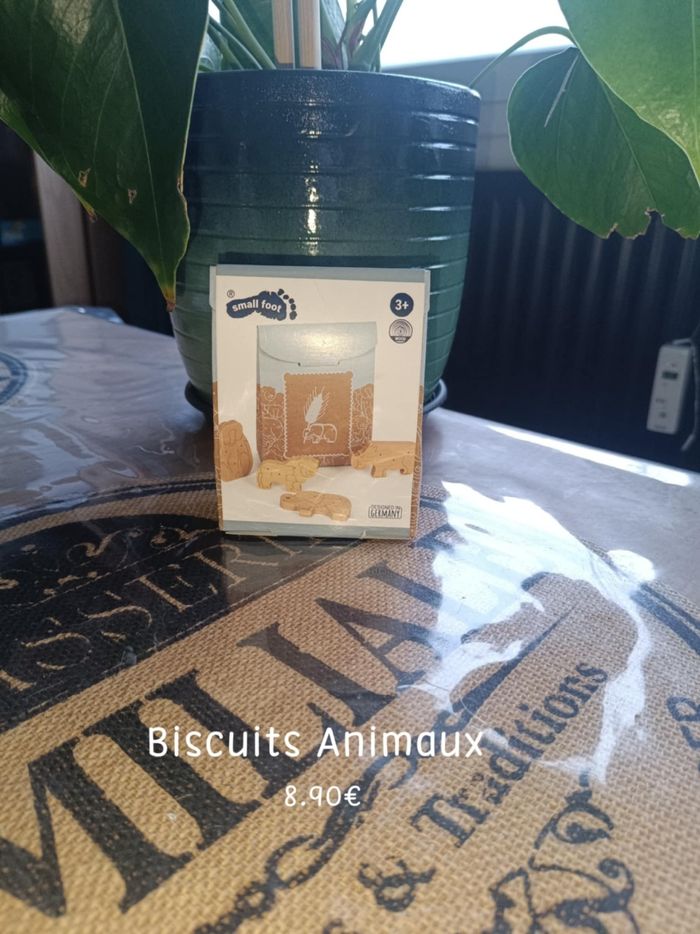 Dinette en bois neuf - photo numéro 7