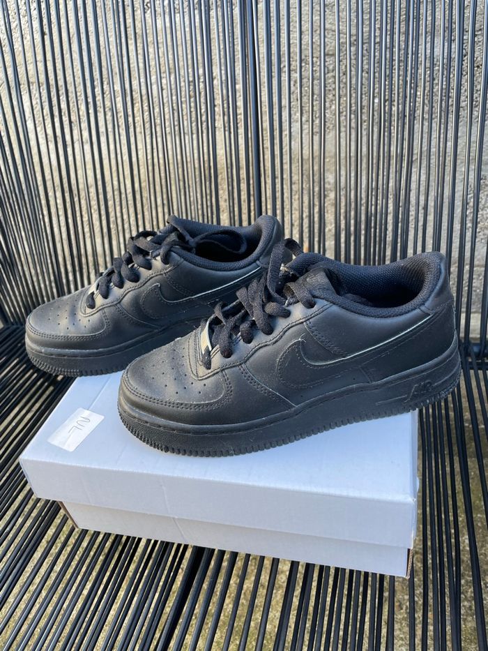 Lot de 2 paires de basket NIKE - photo numéro 4