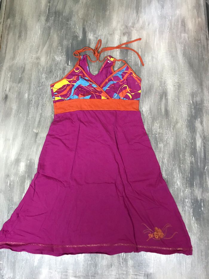 Robe rose d‘été.