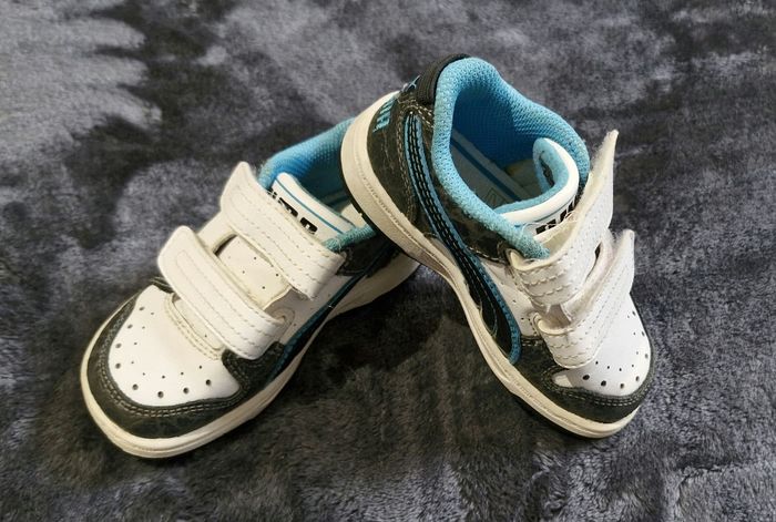 Basket puma taille 20 - photo numéro 3