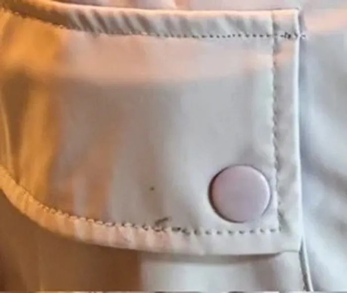 Veste coupe-vent imperméable courte Pimkie – Taille S – Bon état - photo numéro 2