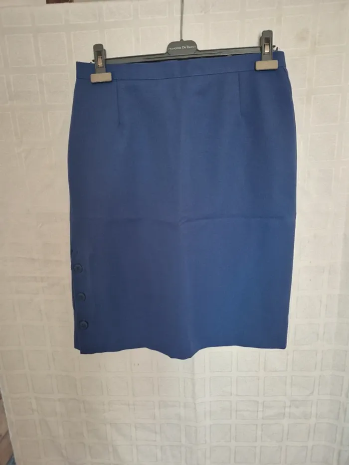 jupe droite taille 40