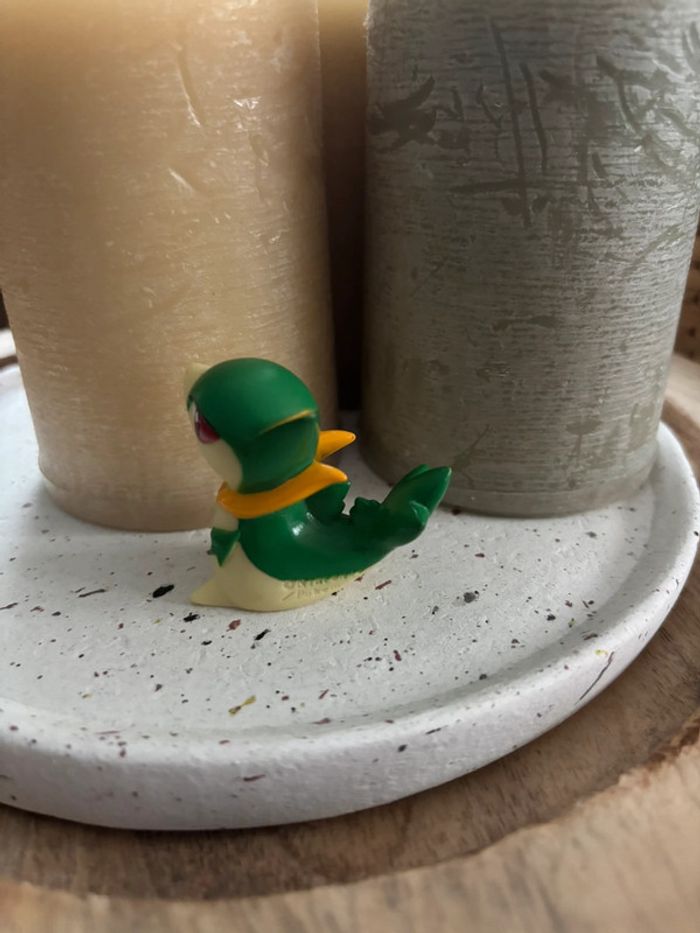 Figurine de doigt vipelierre Pokémon Nintendo bandai 2010 - photo numéro 2