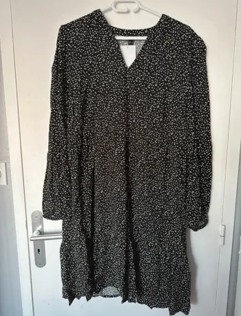 Robe  grande taille mi saison 48  Neut sans étiquette • CãA