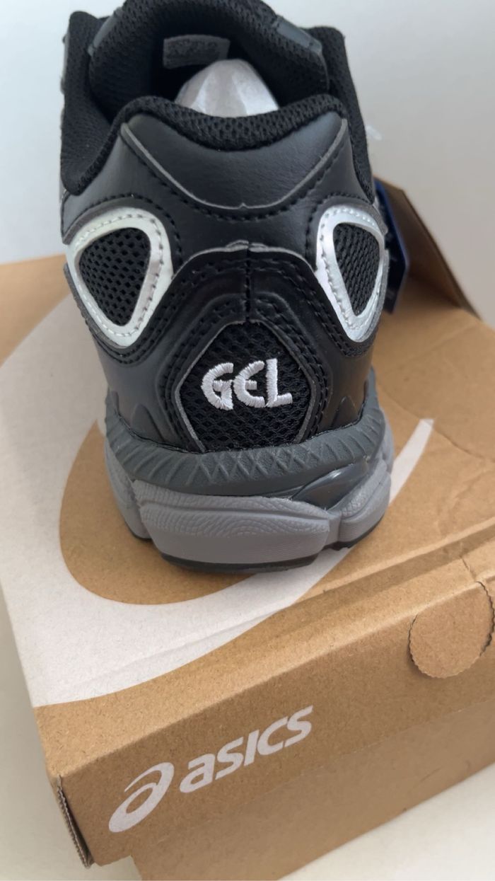 ASICS gel taille 42. - photo numéro 4