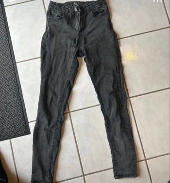 Jean noir kiabi taille 34