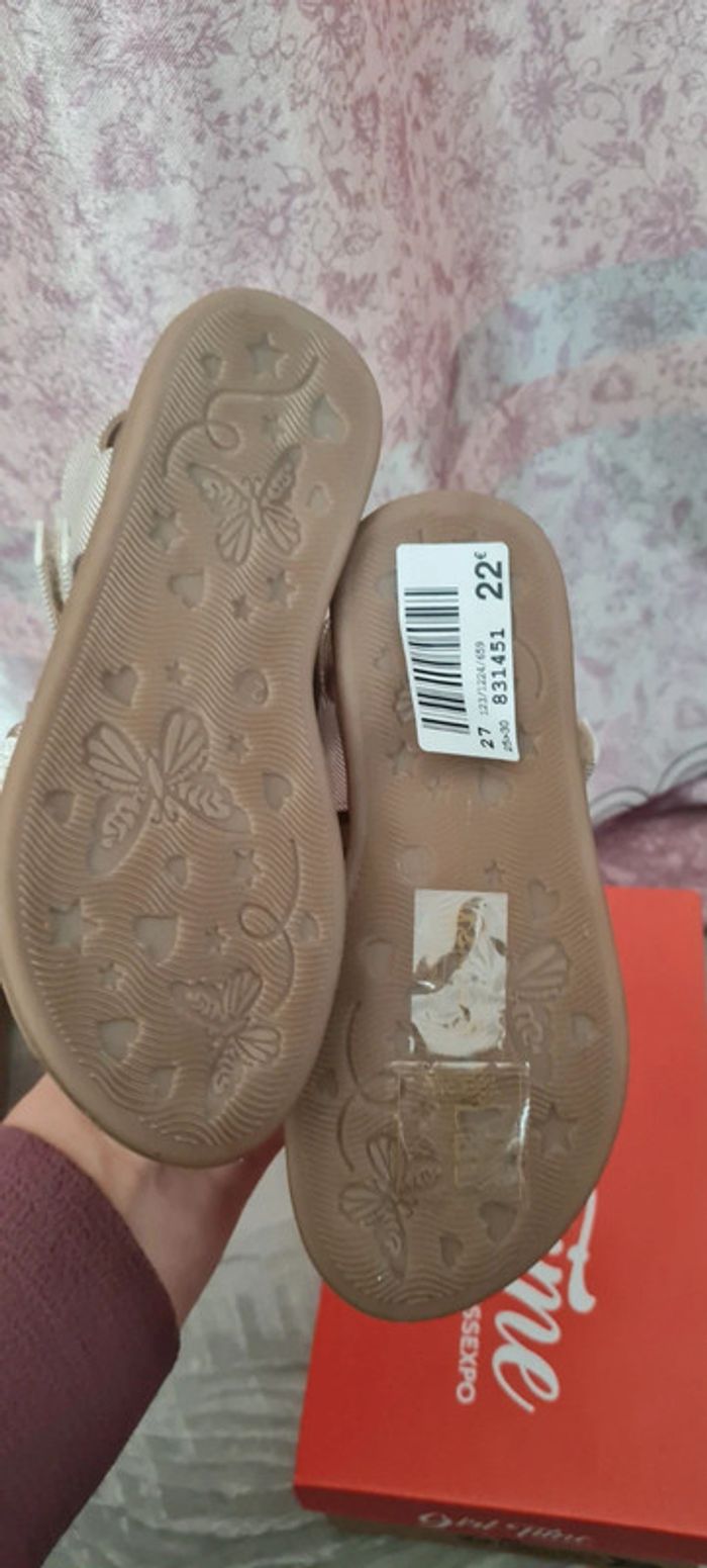 Sandales filles taille 27 neuves - photo numéro 3