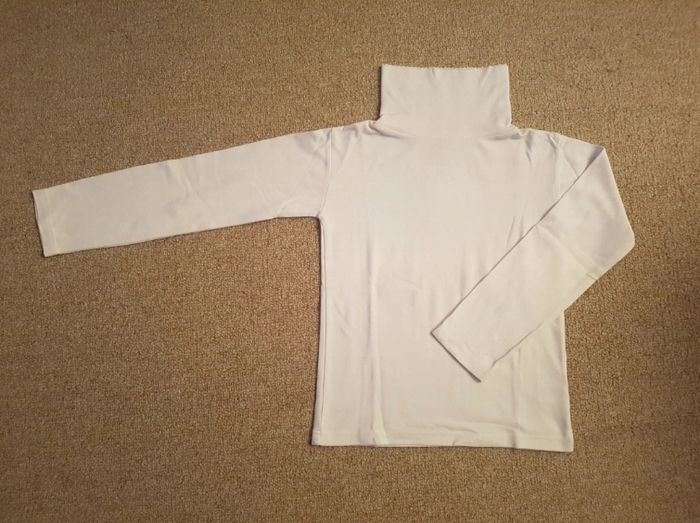 Sous-pull blanc col roulé, 12 ans