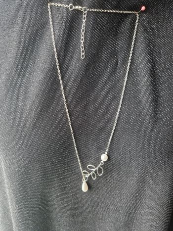 Collier tige argenté perle nacrée