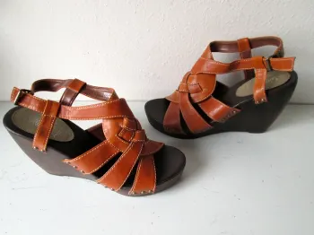sandales compensée