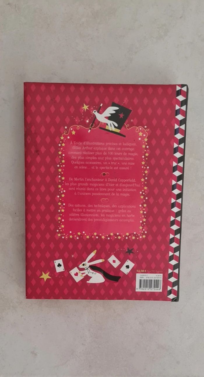 Livre "Le grand livre de la magie" - photo numéro 2