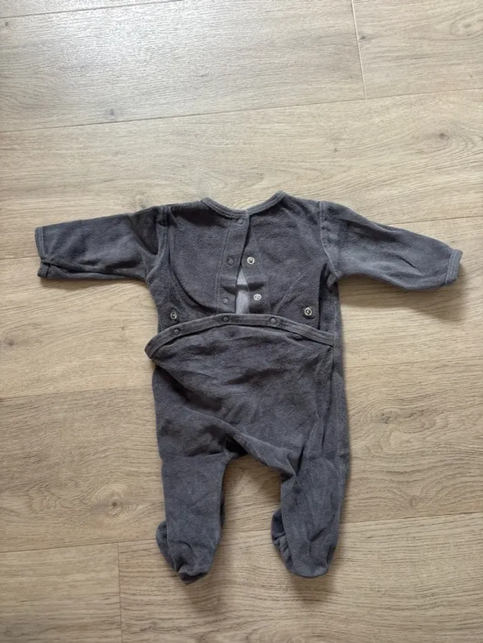 Pyjama gris 3 mois - photo numéro 4