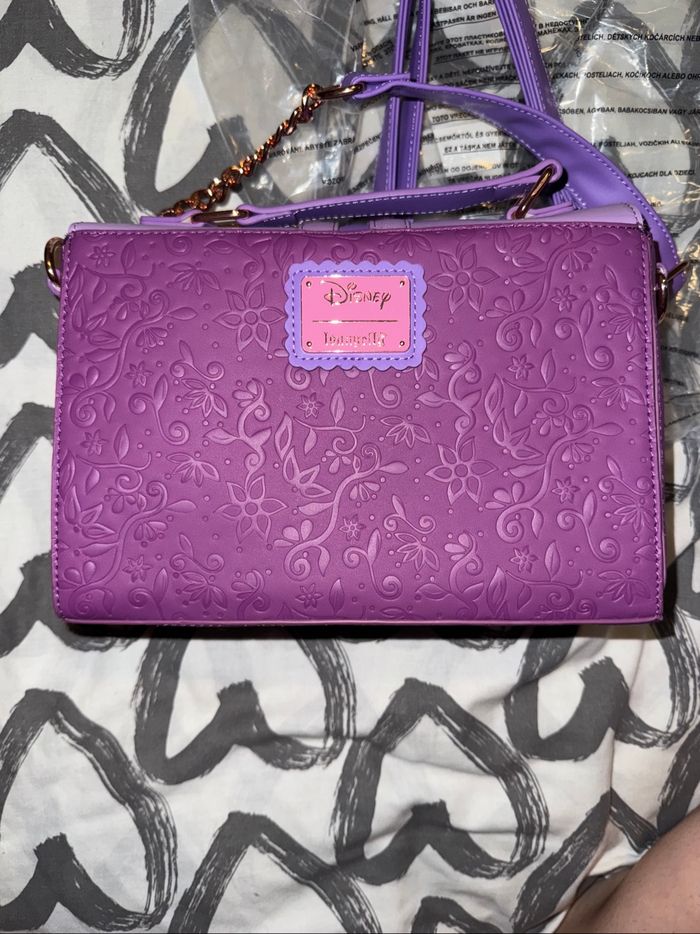 Cross Body Loungefly Raiponce - photo numéro 5