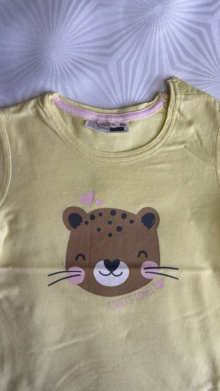 Tee-shirt manches courtes 12/18 mois ou 86cm - photo numéro 3