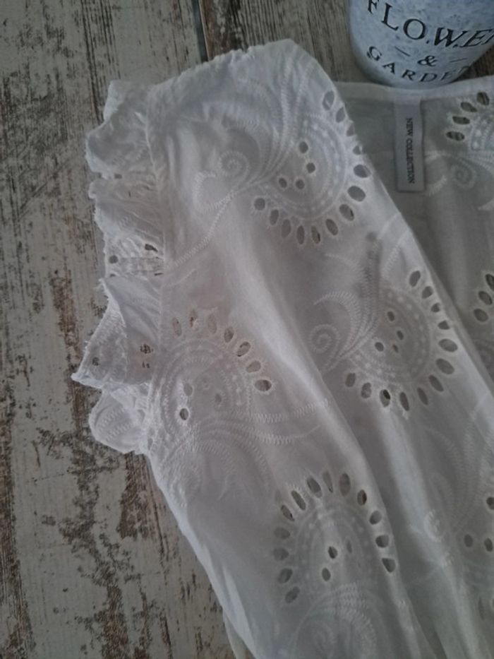 Robe cintree broderie anglaise - photo numéro 2