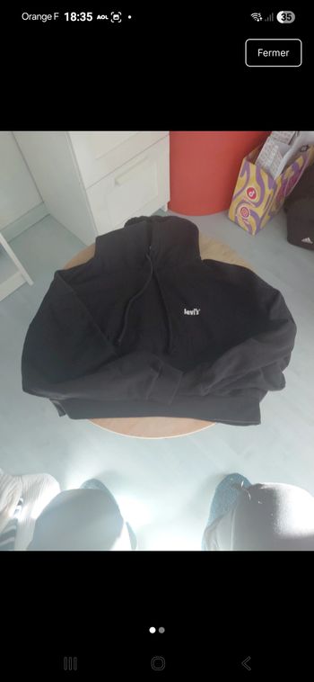 Sweat levis 
