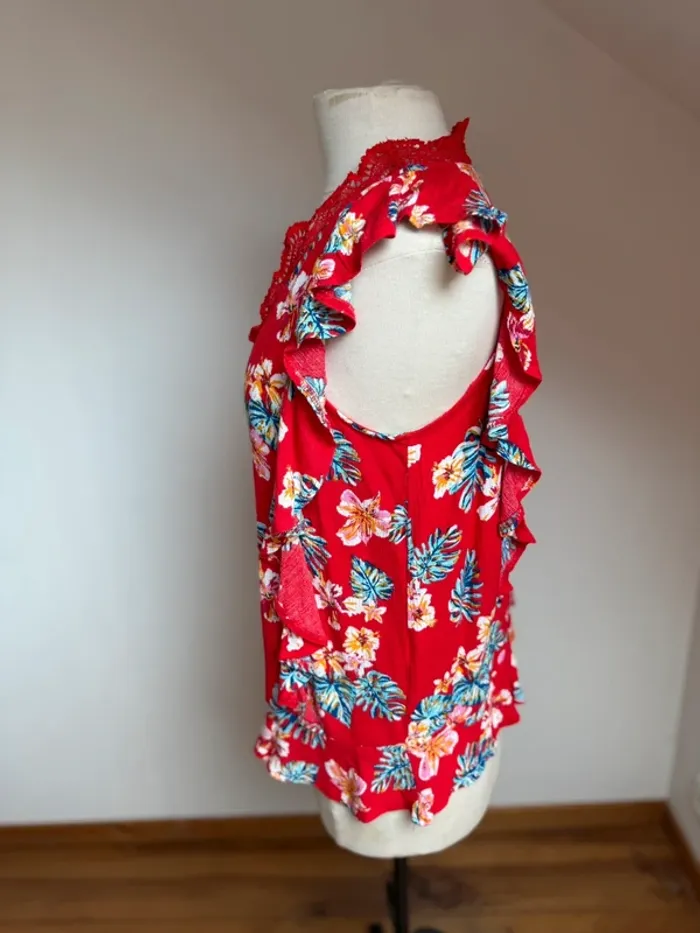Superbe blouse fluide fleurie avec dentelle Kilky 🌸 M 38 - photo numéro 4