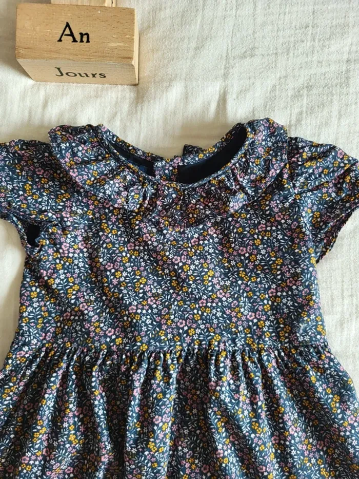 Jolie robe col claudine pour la rentrée scolaire Septembre automne - photo numéro 3
