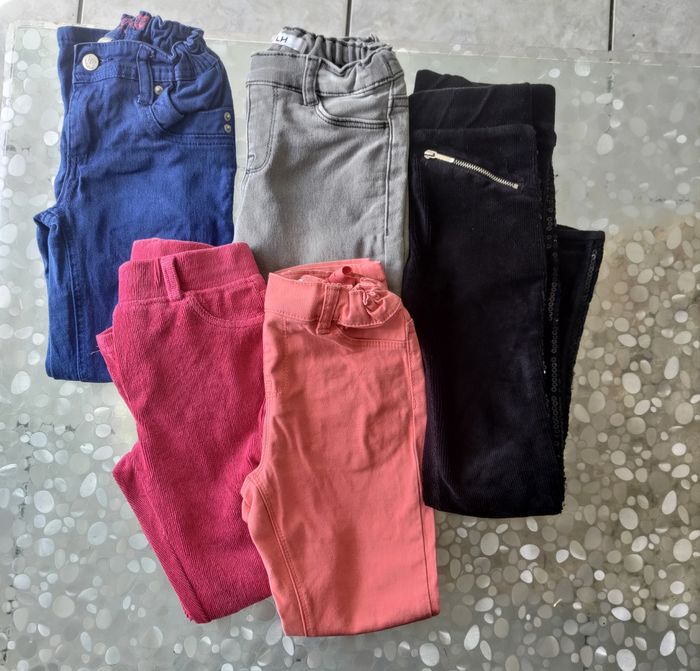 Lot vêtements 6 ans - photo numéro 3