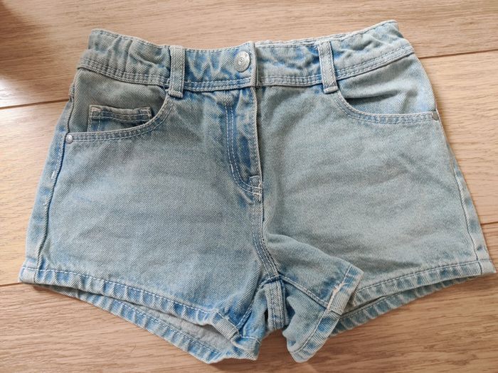 Short taille 134 jbc