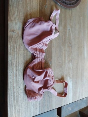Soutien gorge vieux rose