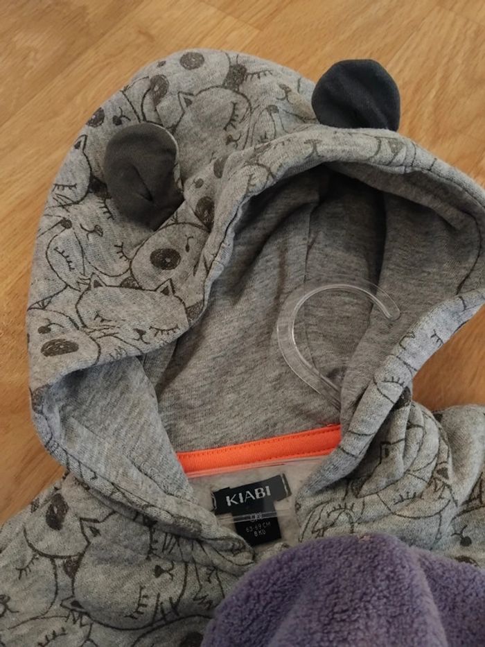 Lot veste à capuche fille 6mois - photo numéro 7