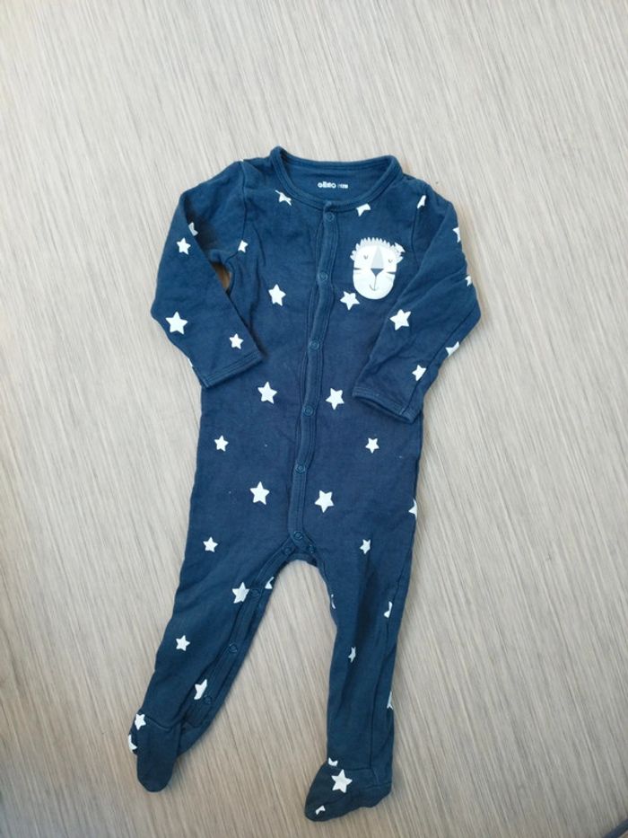 Pyjama  garçon taille 12 mois
