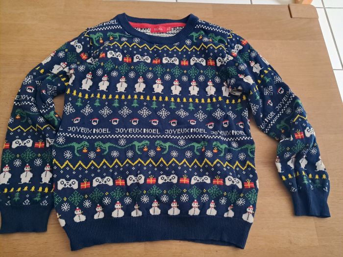 Pull de Noël - tissaïa -10 ans