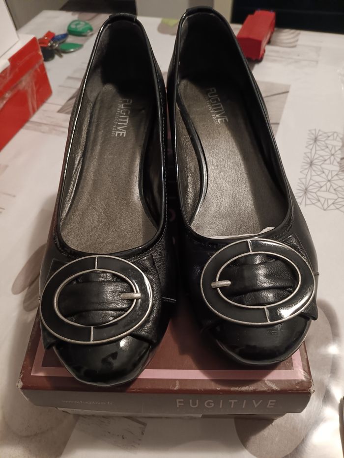 Ballerines en cuir noires