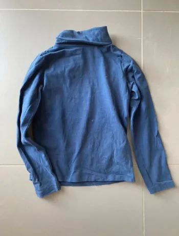 Sous pull okaidi 6 ans en très bon état