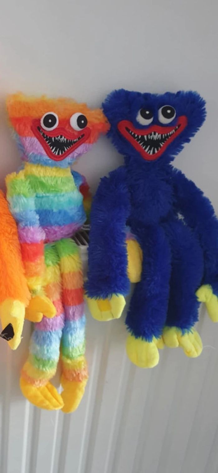 Peluches huggy - photo numéro 3